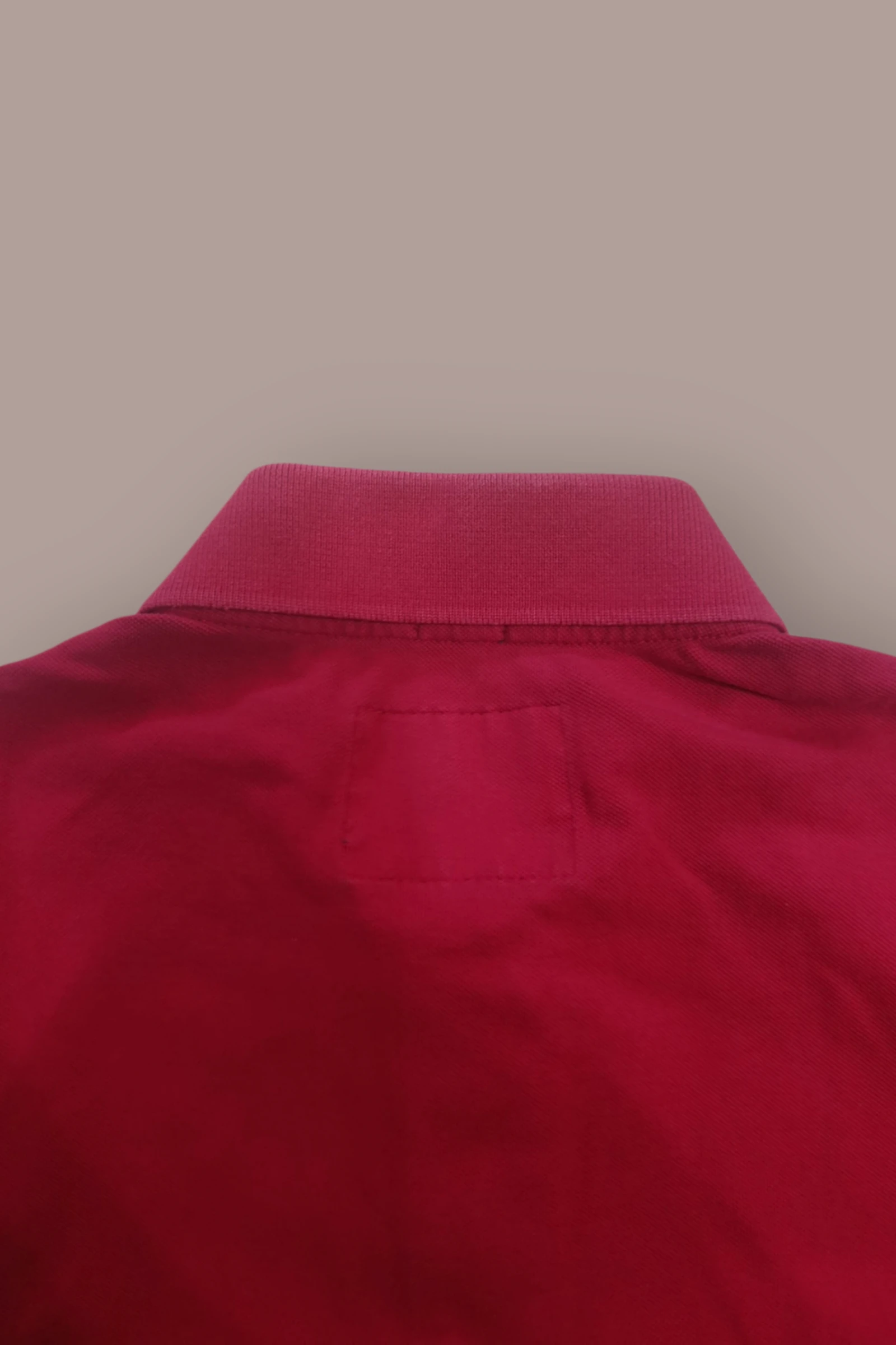 | Polo Hollister Masculino | Cor Vermelha | Short Elástico | Manga Casual | Tamanho PP | – photo 9